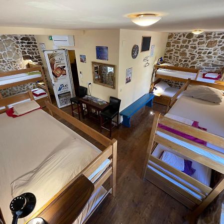Tequila Bar Hostel (Adults Only) Zadar Exterior photo